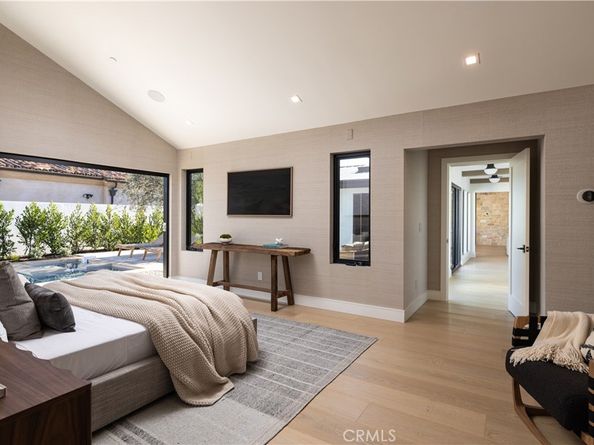 1524 Dolphin Terrace, Corona Del Mar CA 92625