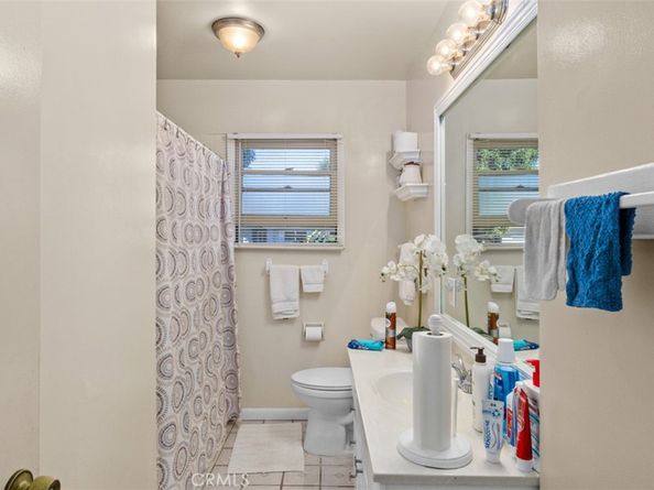 13082 Palomar, North Tustin CA 92705