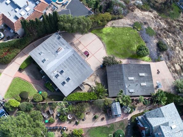 2953 Cliff Drive, Newport Beach CA 92663