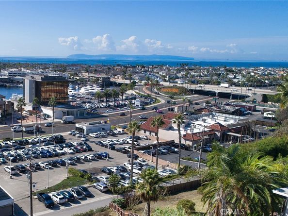 2953 Cliff Drive, Newport Beach CA 92663