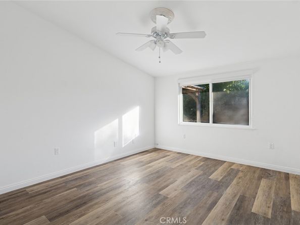 305 Nassau Road, Costa Mesa CA 92626