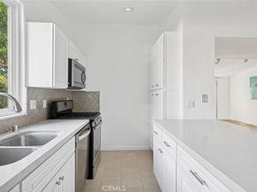 305 Nassau Road, Costa Mesa CA 92626