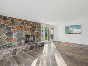 305 Nassau Road, Costa Mesa CA 92626