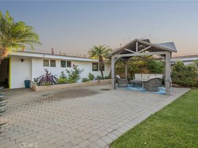 305 Nassau Road, Costa Mesa CA 92626