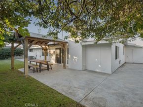 305 Nassau Road, Costa Mesa CA 92626