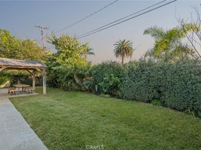 305 Nassau Road, Costa Mesa CA 92626