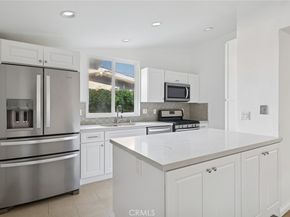 305 Nassau Road, Costa Mesa CA 92626
