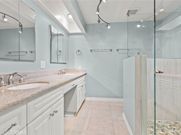 3211 Anne Circle CI102, Huntington Beach CA 92649