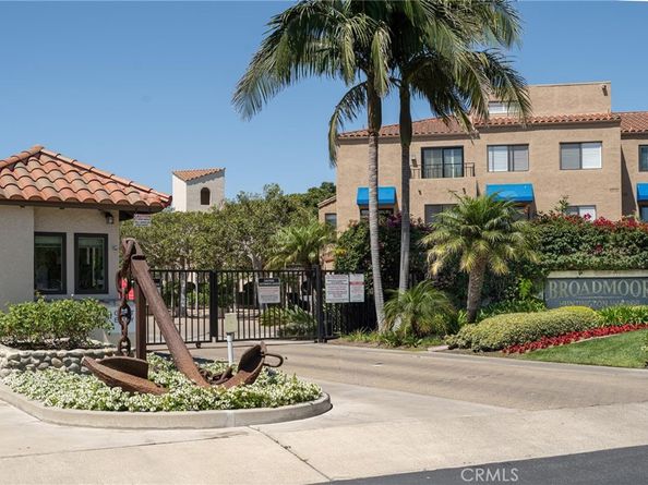 3211 Anne Circle CI102, Huntington Beach CA 92649