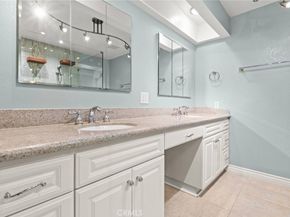 3211 Anne Circle CI102, Huntington Beach CA 92649