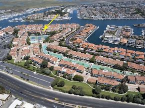 3211 Anne Circle CI102, Huntington Beach CA 92649