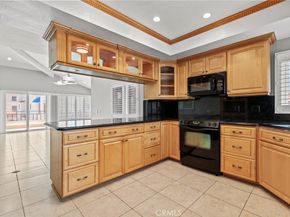 3211 Anne Circle CI102, Huntington Beach CA 92649