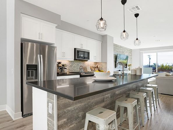 1650 Topanga, Costa Mesa CA 92627