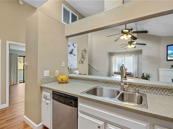 345 Avocado 201A, Costa Mesa CA 92627