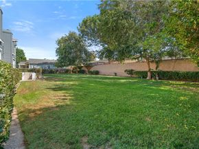 345 Avocado 201A, Costa Mesa CA 92627