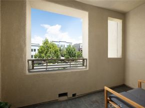108 Cadence, Irvine CA 92618