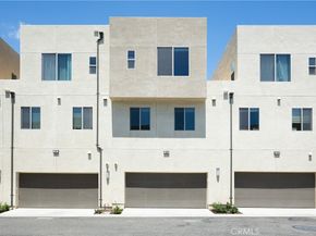 108 Cadence, Irvine CA 92618