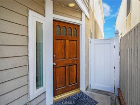 222 17th Street, Huntington Beach CA 92648