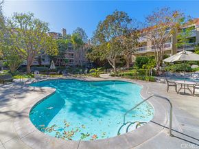20251 Cape Coral Ln 202, Huntington Beach CA 92646