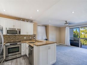 20251 Cape Coral Ln 202, Huntington Beach CA 92646