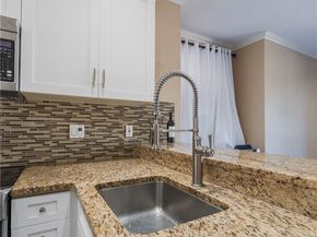 20251 Cape Coral Ln 202, Huntington Beach CA 92646