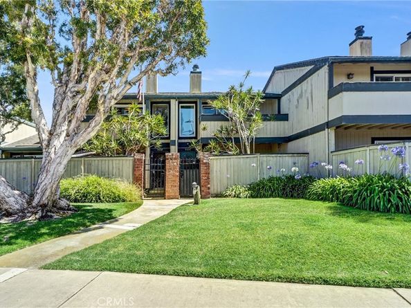 4526 Heil, Huntington Beach CA 92649