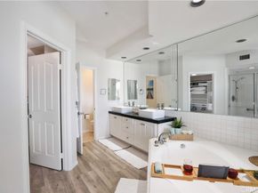 4165 Warner Avenue 202, Huntington Beach CA 92649