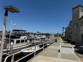 4165 Warner Avenue 202, Huntington Beach CA 92649