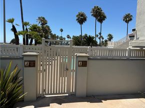 4165 Warner Avenue 202, Huntington Beach CA 92649