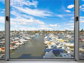 4165 Warner Avenue 202, Huntington Beach CA 92649