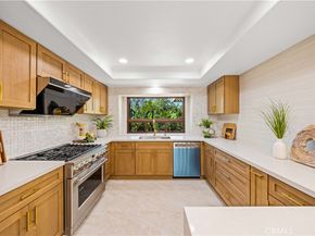 16 Morning View, Irvine CA 92603