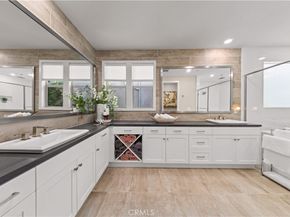 131 Spiral, Irvine CA 92618