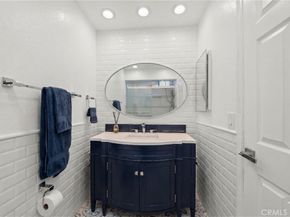 1100 Euclid Avenue 210, Long Beach CA 90804