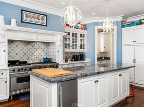 522 W Oceanfront, Newport Beach CA 92661