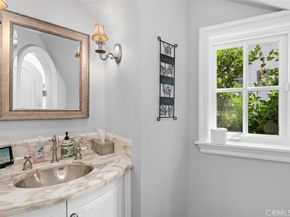 522 W Oceanfront, Newport Beach CA 92661