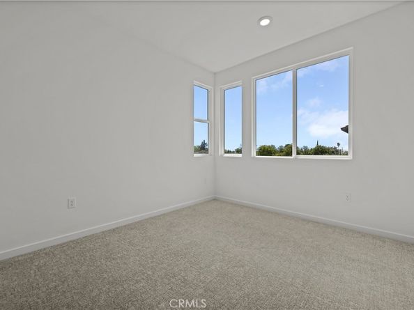 1090 Foothill Boulevard, Claremont CA 91711