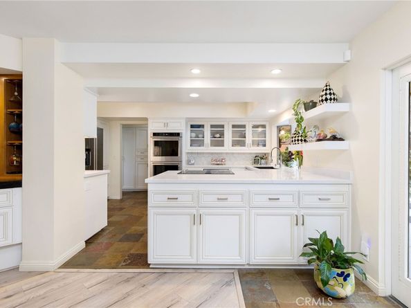 9885 Deerhaven Drive, North Tustin CA 92705