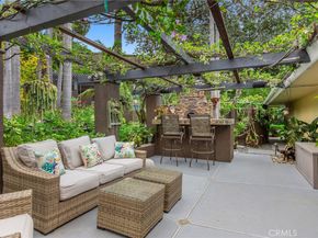 9885 Deerhaven Drive, North Tustin CA 92705