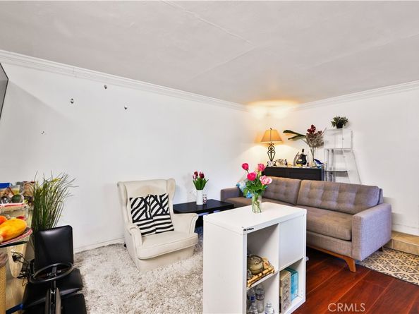 434 N Orange Avenue, West Covina CA 91790