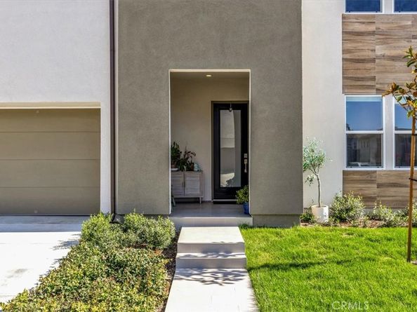160 Brackens, Lake Forest CA 92630