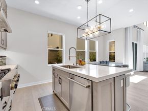 160 Brackens, Lake Forest CA 92630