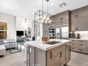 160 Brackens, Lake Forest CA 92630