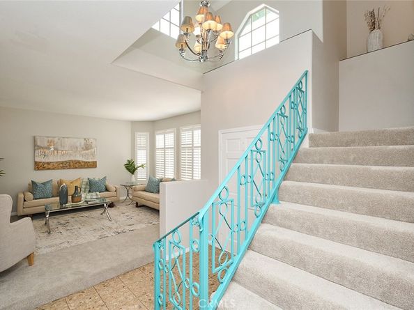 385 Park Avenue, Long Beach CA 90814