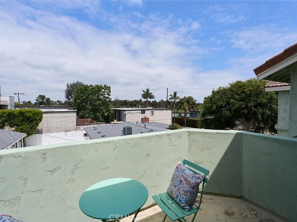 385 Park Avenue, Long Beach CA 90814