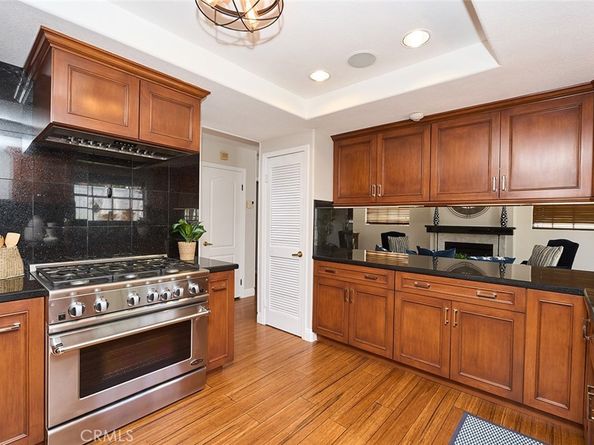 385 Park Avenue, Long Beach CA 90814