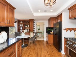 385 Park Avenue, Long Beach CA 90814