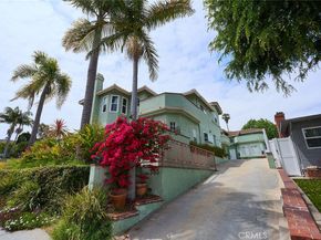 385 Park Avenue, Long Beach CA 90814