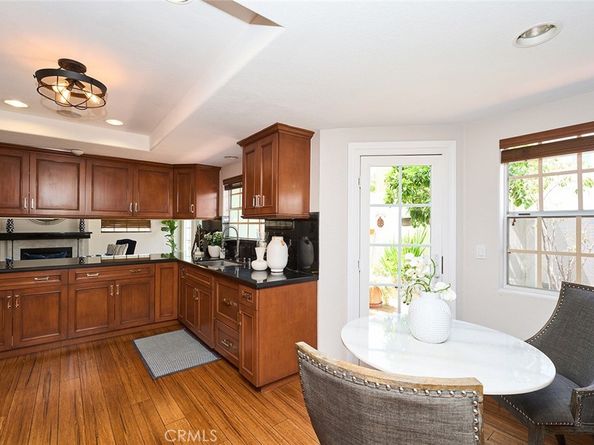385 Park Avenue, Long Beach CA 90814