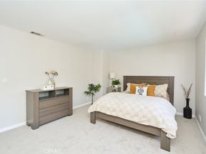 385 Park Avenue, Long Beach CA 90814