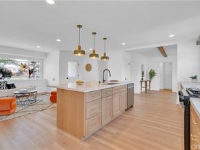 10525 S 5th Avenue, Inglewood CA 90303